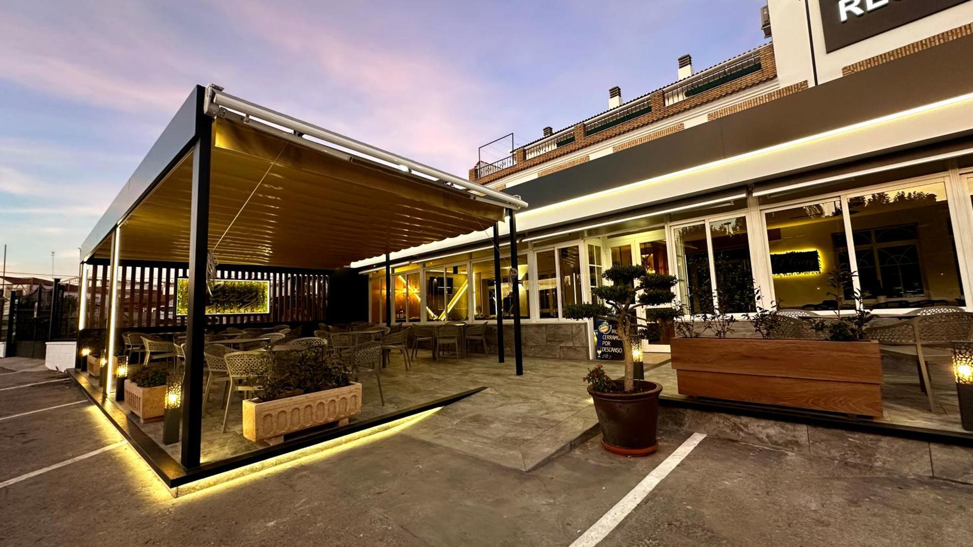 Hostal Restaurante El Cary Montemayor Exterior foto